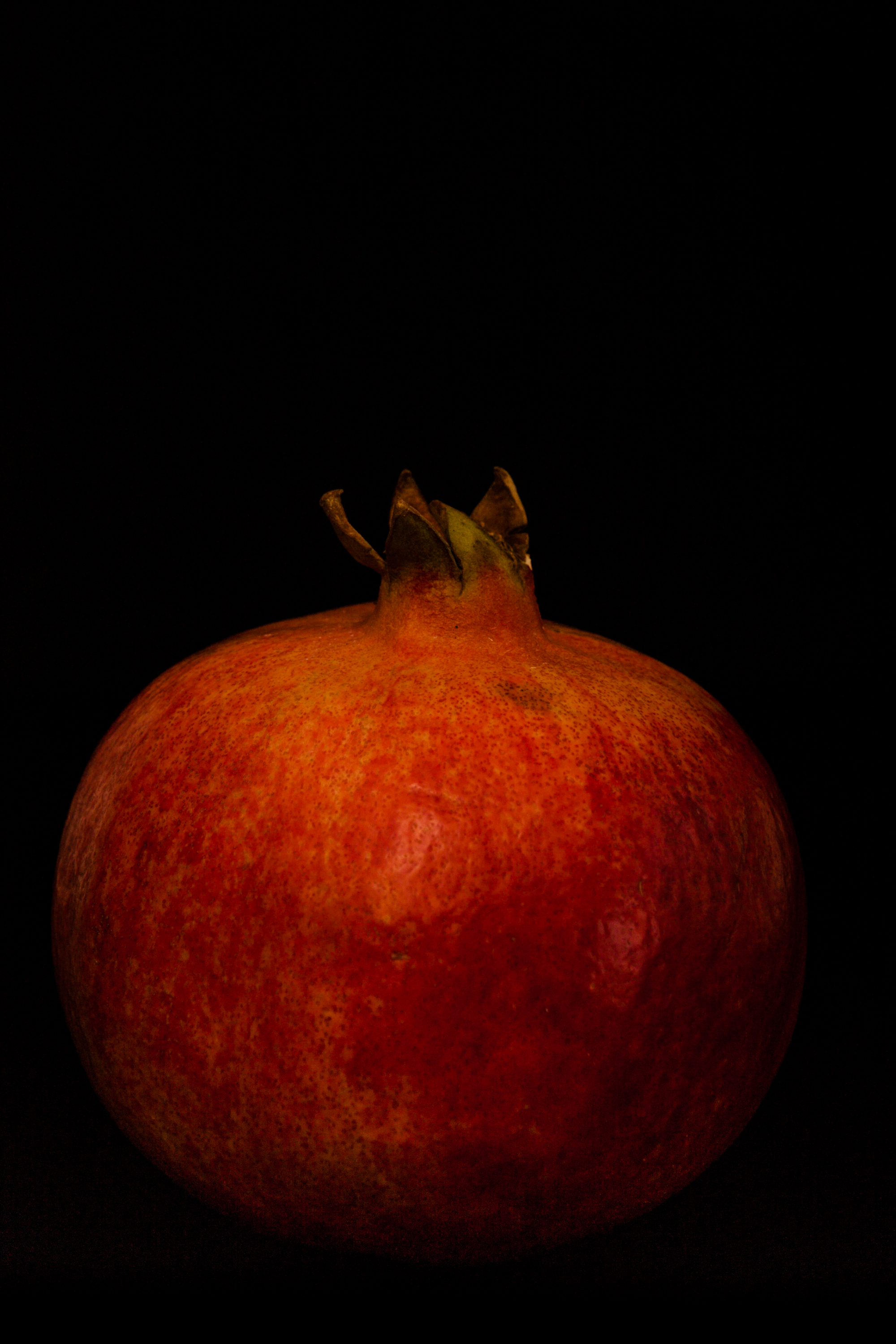 An Image of a Pomegranade